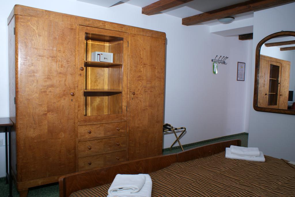 Hotel Park Ptuj Eksteriør billede