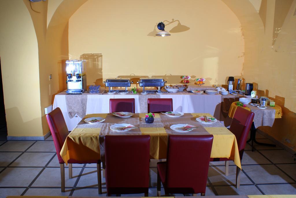 Hotel Park Ptuj Eksteriør billede